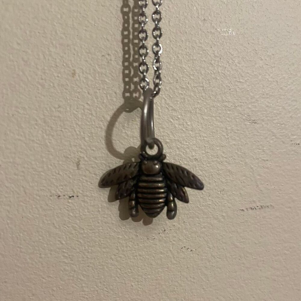 Unbranded Women's Silver and Black Jewellery